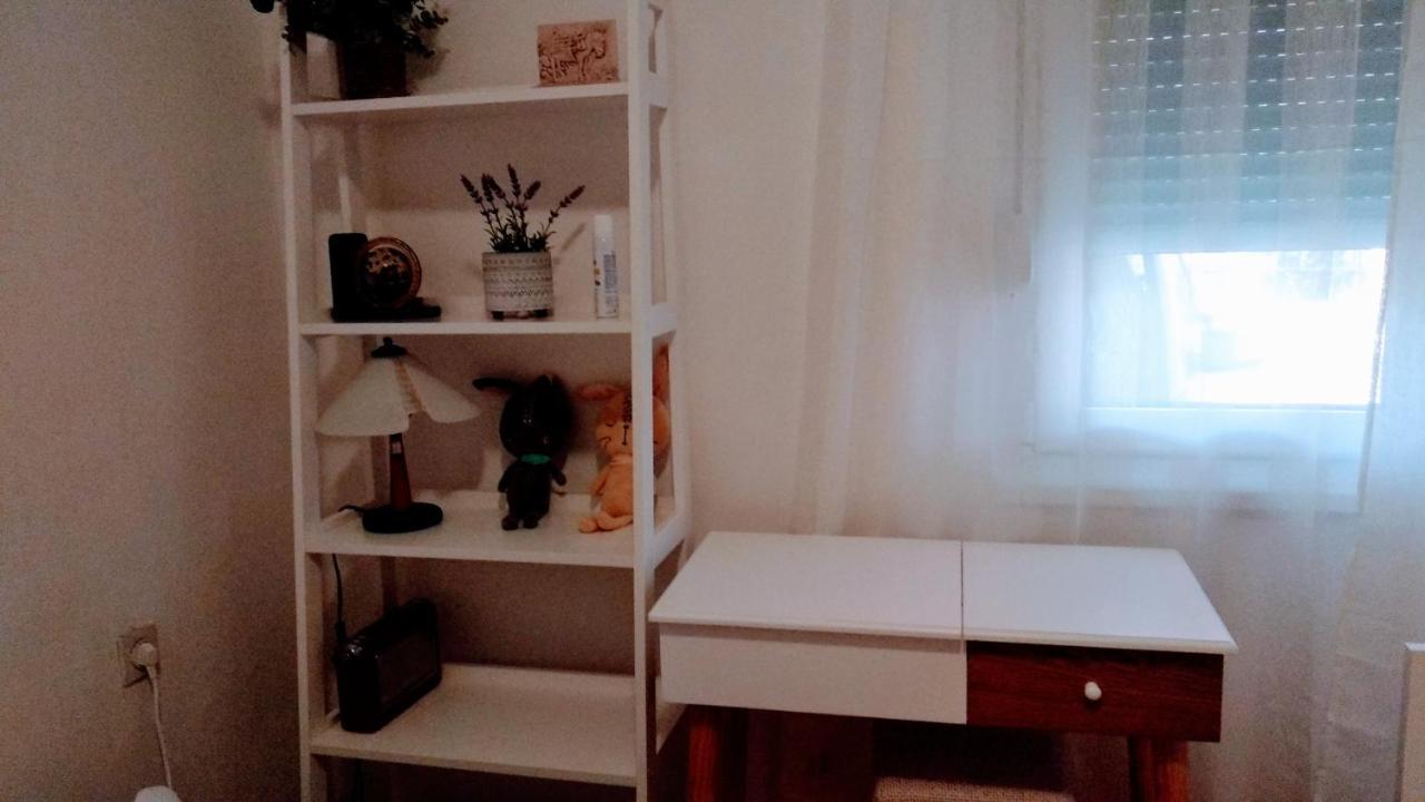 Kaštela Apartman Tonka מראה חיצוני תמונה